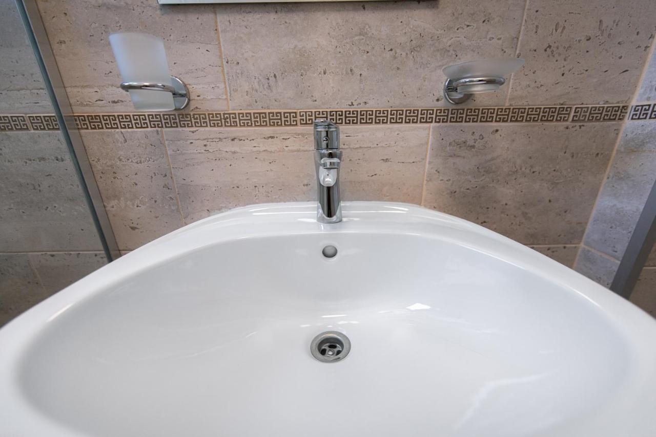 Polu-X Hotell Vama Veche Exteriör bild