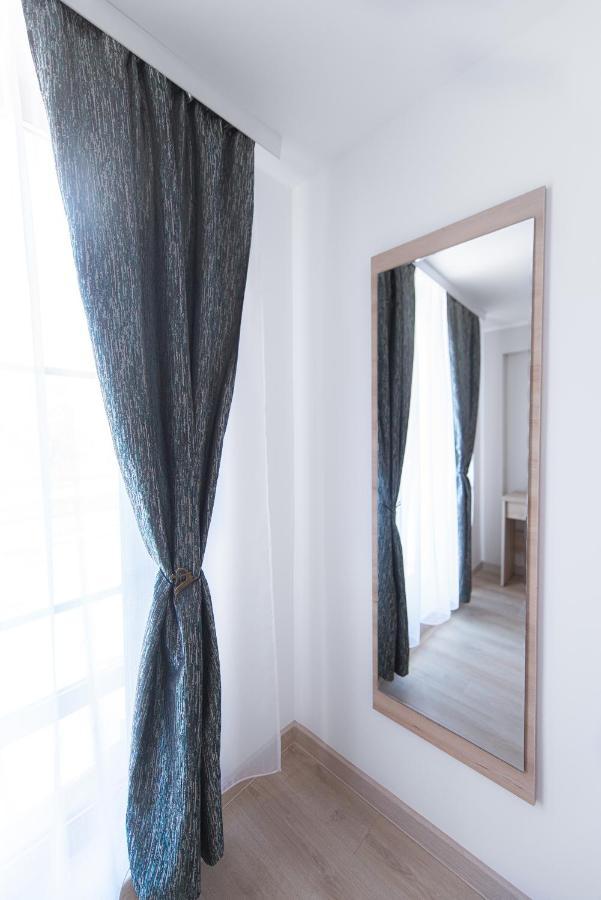 Polu-X Hotell Vama Veche Exteriör bild
